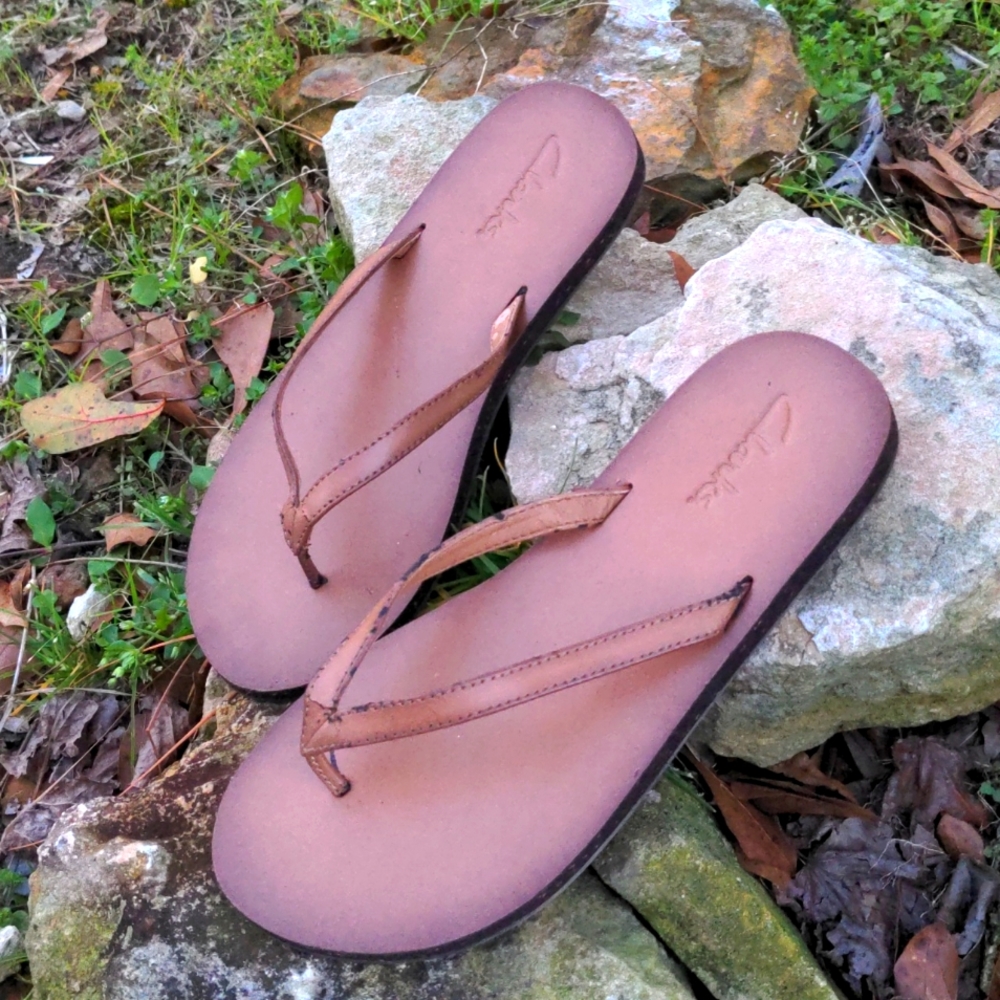Clarks Tan Salon Spirit Flip-Flop Sandals